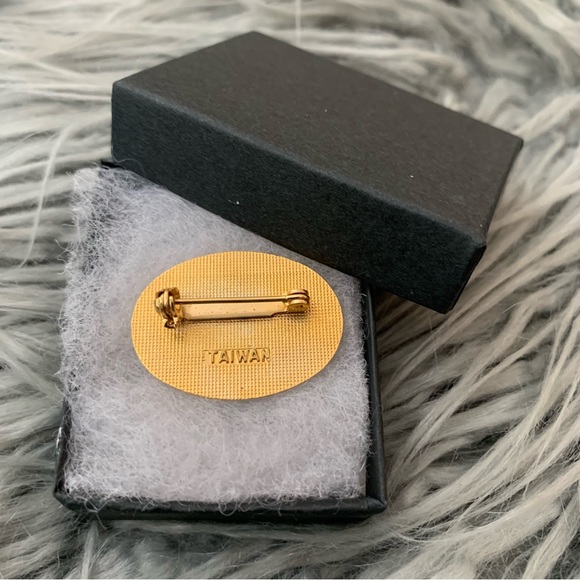 Vintage Princess Cruises Cruisemaster Club Pin - Picture 3 of 6